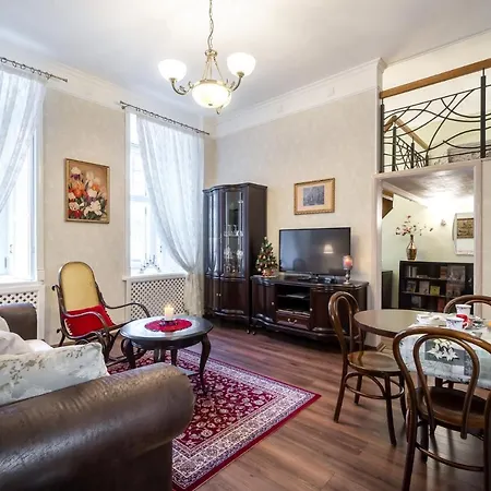 Apartment Classic In Old Town
