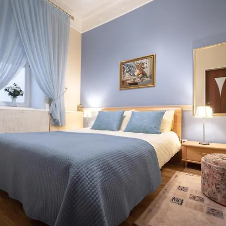 Apartment Classic In Old Town Reval