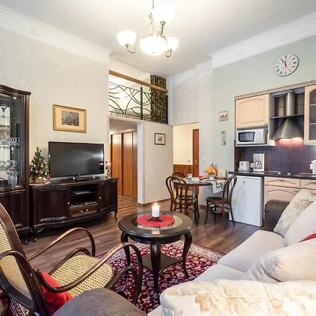 Classic In Old Town Apartment