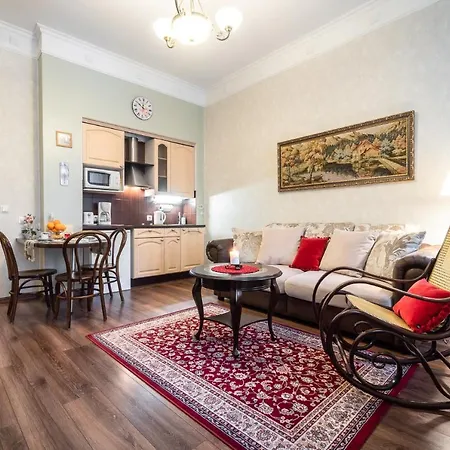 Classic In Old Town Apartment