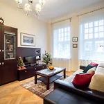Classic In Old Town Appartement